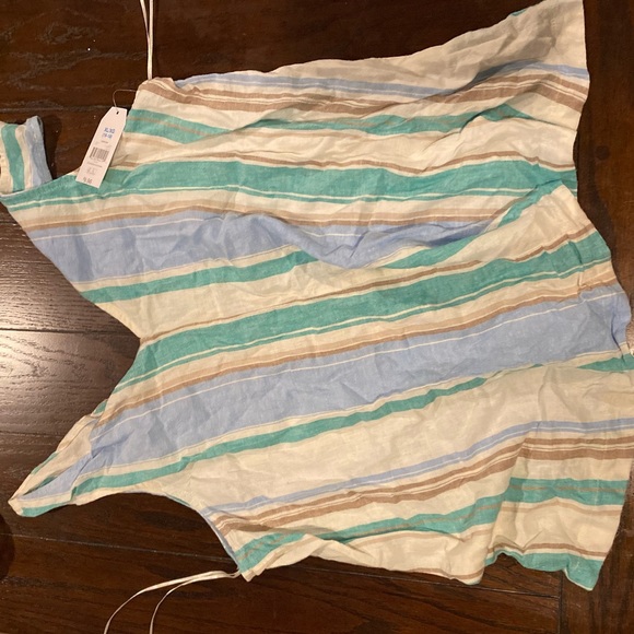 STRIPED TOP - NWT - Picture 2 of 2